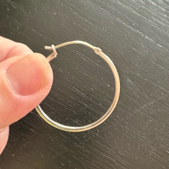 Set of 2 pair sterling silver earrings. - Picture 7 of 7